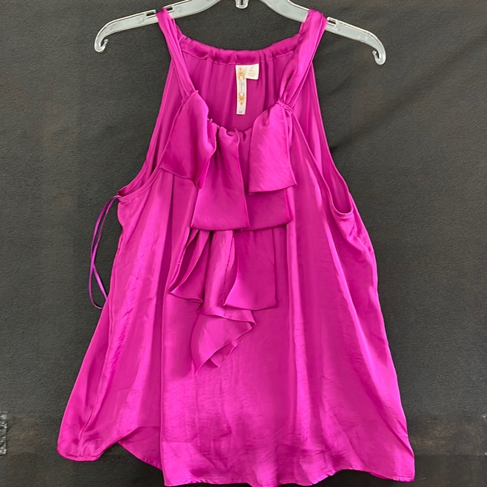 Adiva silky top in beautiful fuchsia size L
